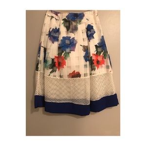 Banana USA Crop top midi skirt set